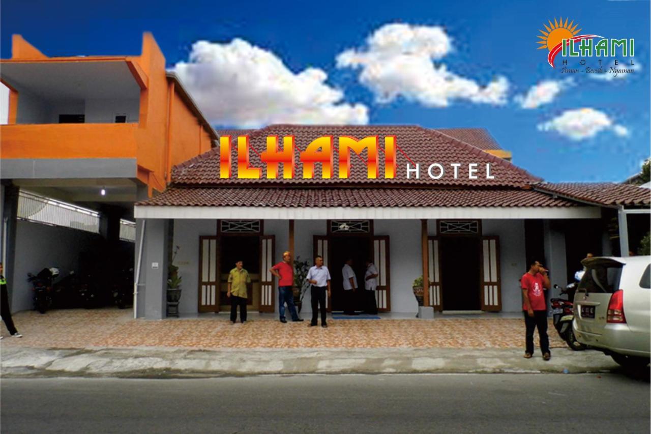 Hotel Ilhami Blitar Luaran gambar